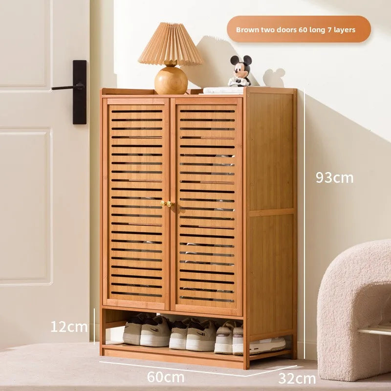 Armoire à chaussures à 2 portes dans une entrée