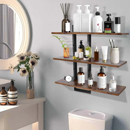 Étagère murale dans un décor de salle de bain