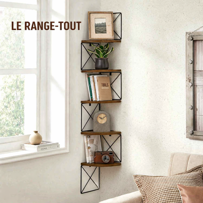 Étagère murale d’angle rustique 5 niveaux installée dans un coin