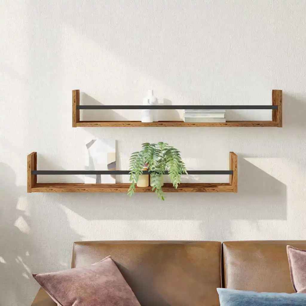 Étagère murale vintage rustique fixée au mur d’un salon