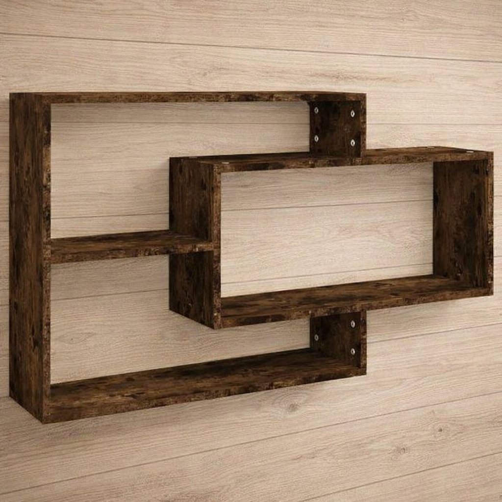 Étagère murale sur un mur de bois beige