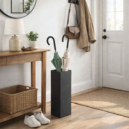 Porte parapluie dans un hall d'entrée